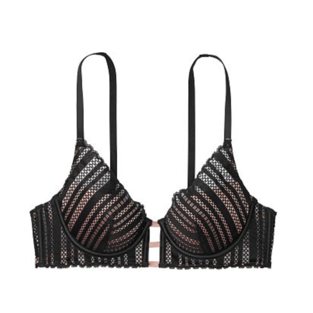 Lace Lightly Lined Plunge Bra